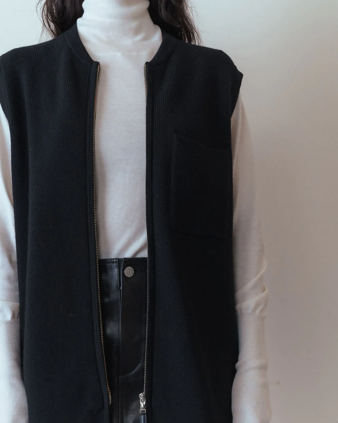 LONG KNIT GILET