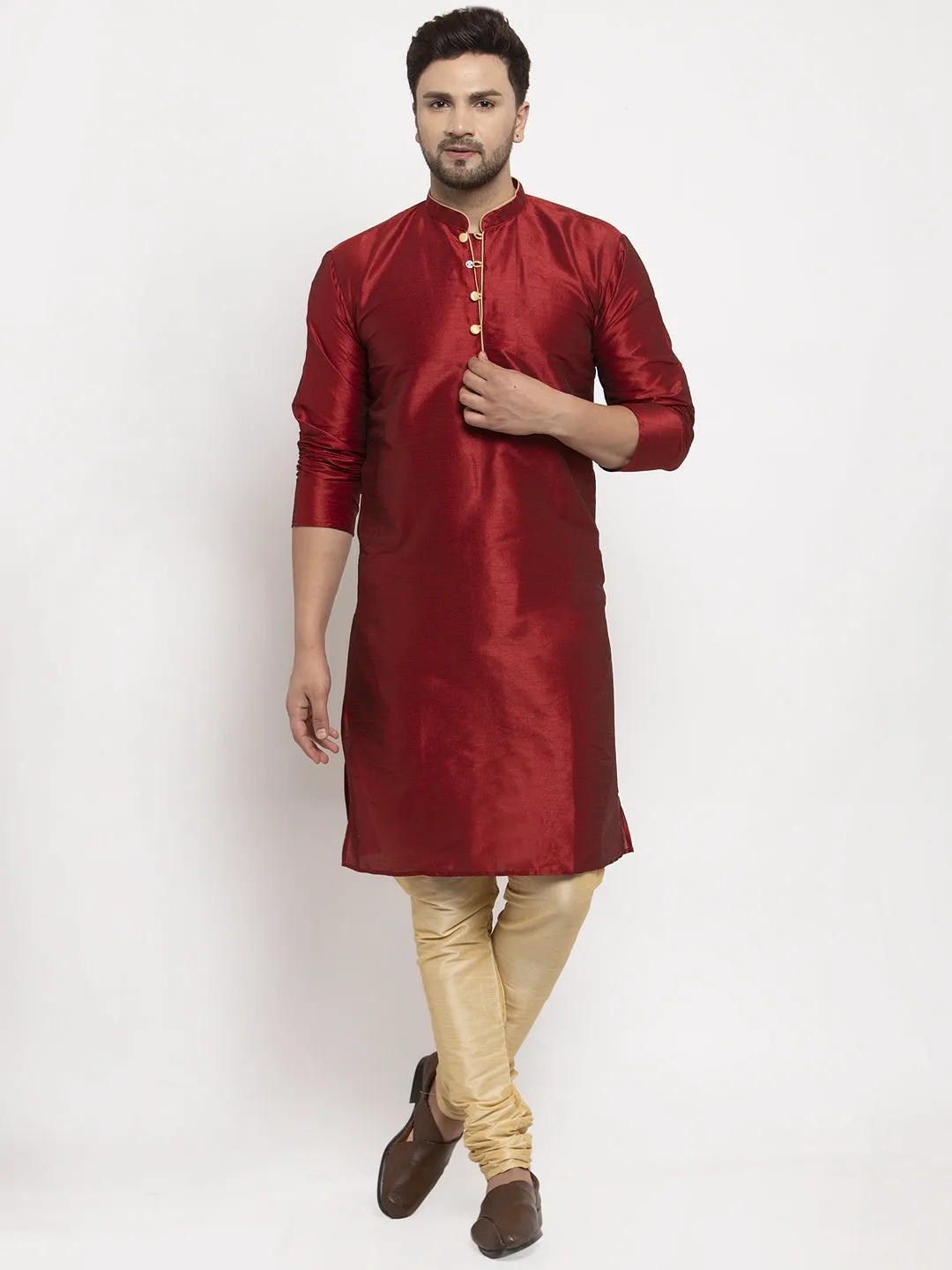 Men's Maroon Solid Kurta With Gold Churidaar Pyjama - Benstoke