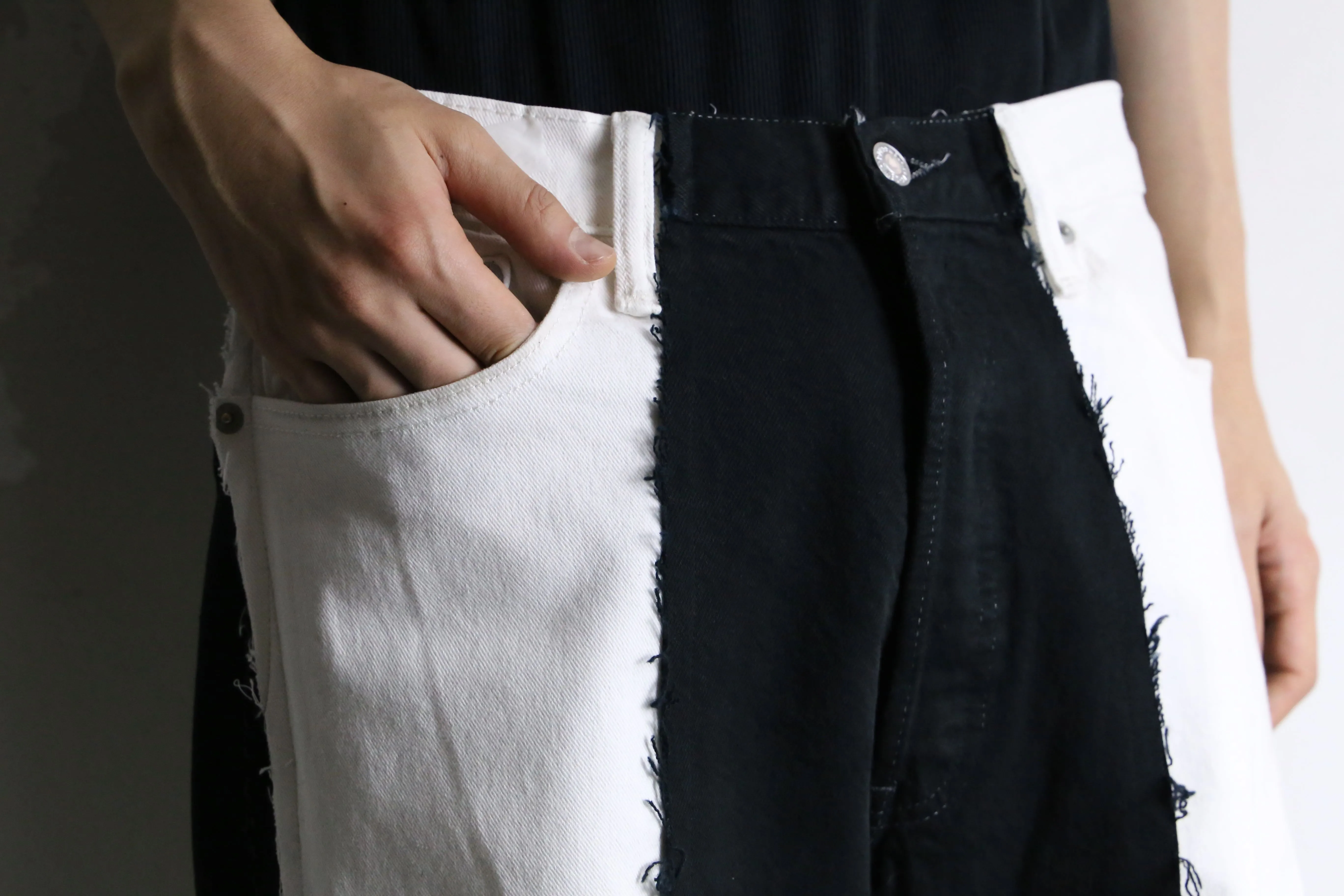 "Re:make" black × white 3docking flare denim pants