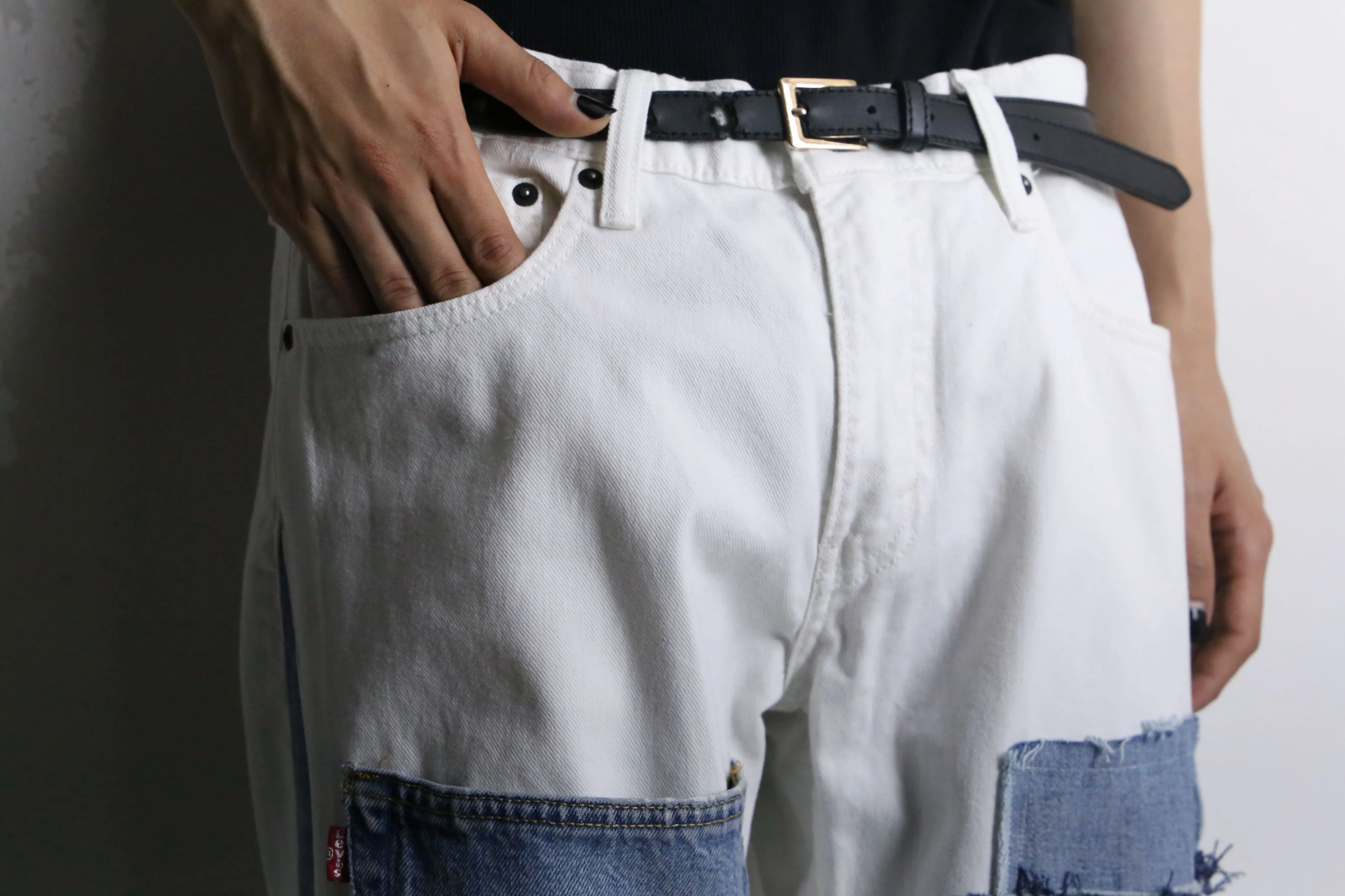 "Re:make" denim design patch white flare denim pants