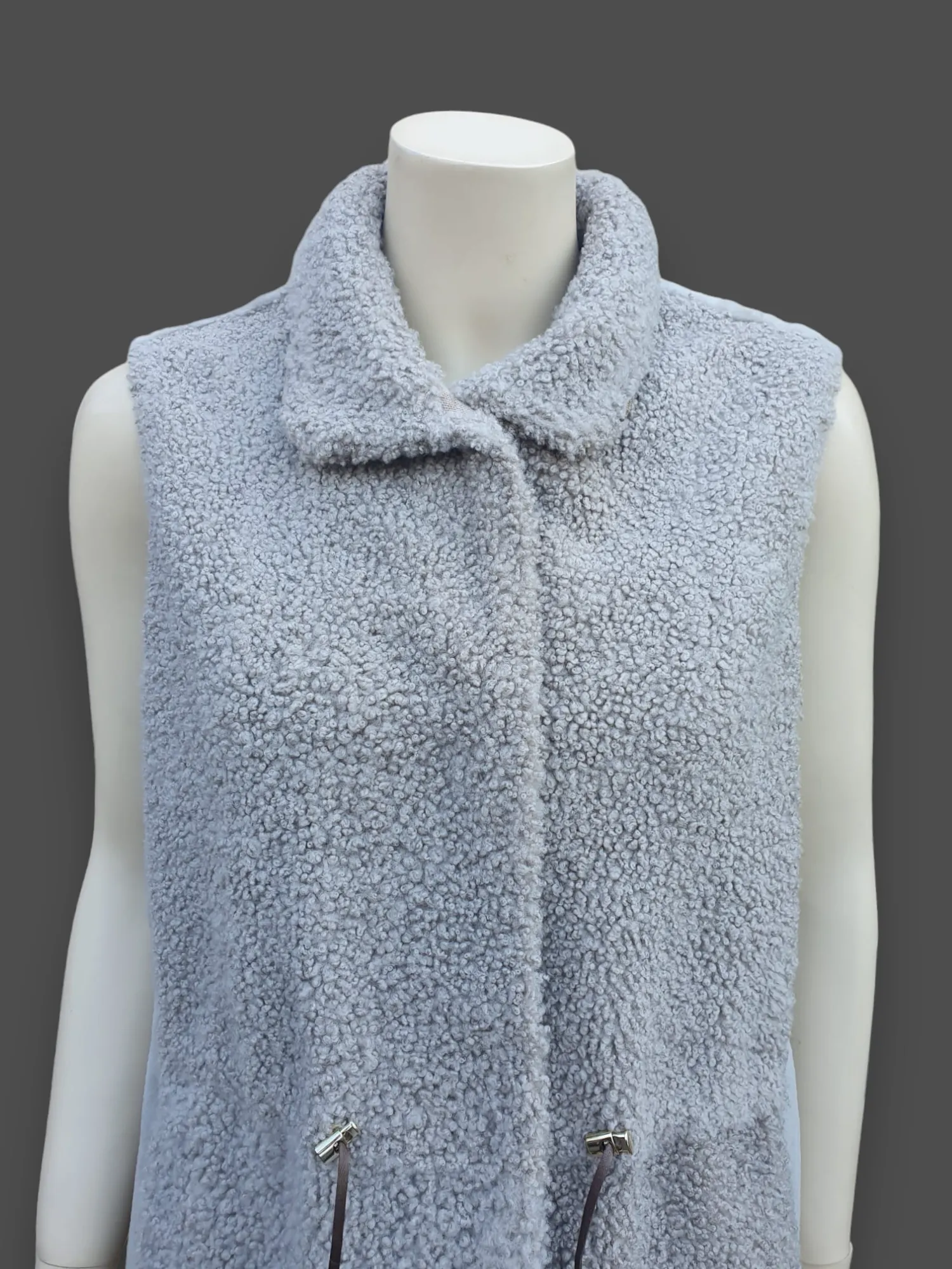 "Suprema" Sand Merino Shearling Vest w/ Reversible Cashmere - Size 42