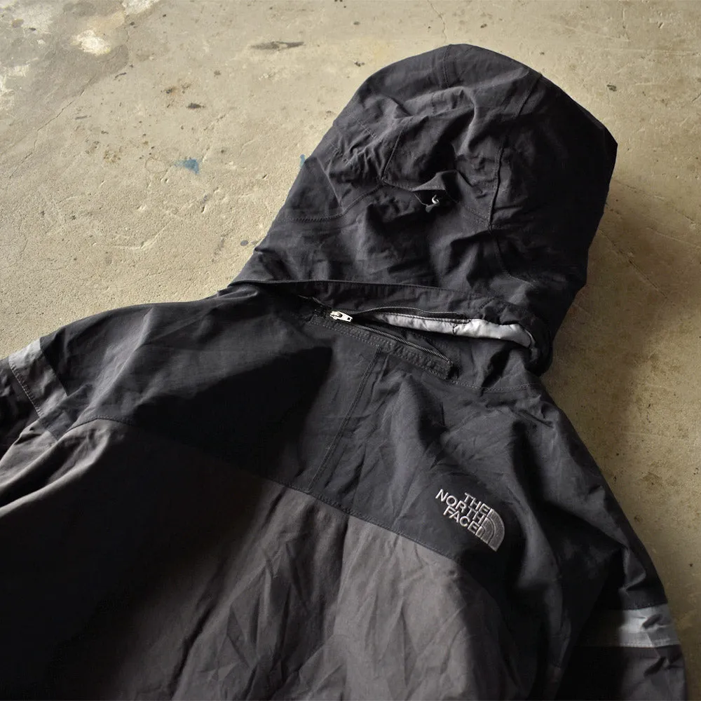 The North Face TNF APEX シェルジャケット 221119