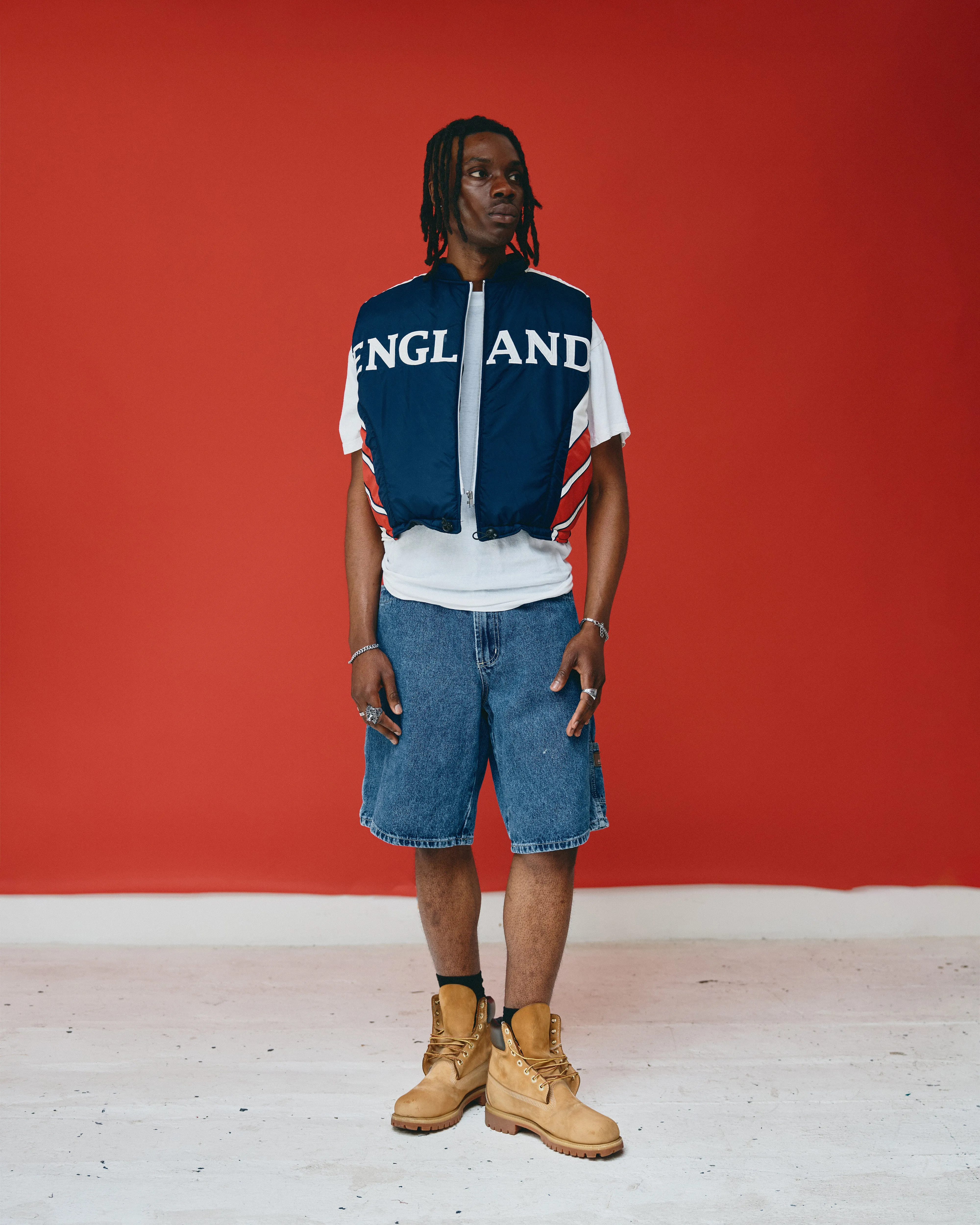 VT Rework : England Cropped Puffer Gilet