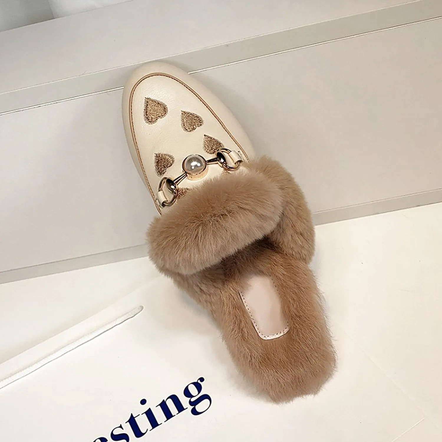 Women Embroidered Fur Pearl Buckle Slippers Mules Flat